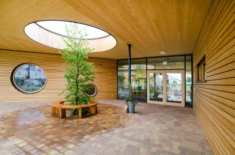 Zettling-38 Kindergarten - red - Arch Kos - Foto (c) Philipp Klein